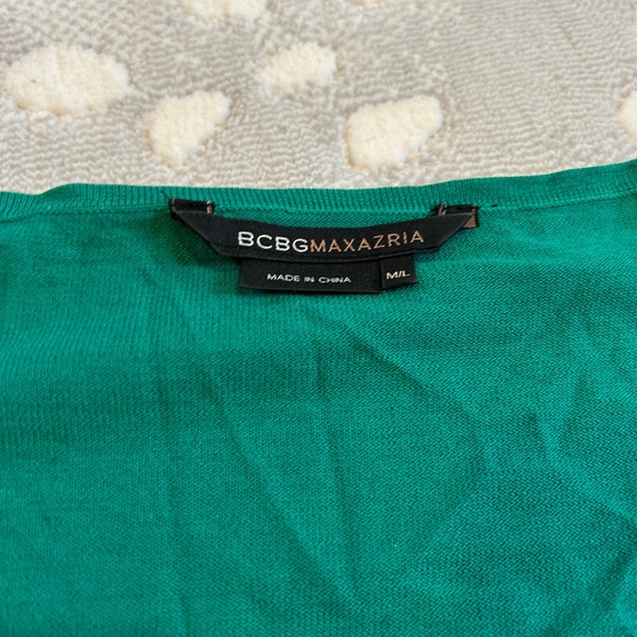 Soft wrap or tie closure top - Picture 4 of 4